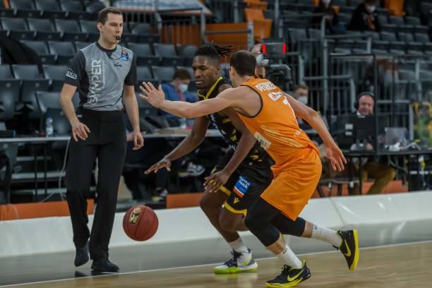 意犯规的程 意犯规的程